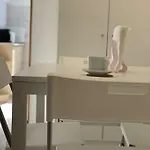 Charming Private In A Great Location 부다페스트