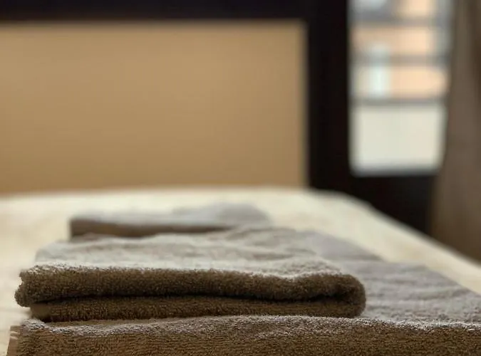 Charming Private In A Great Location 아파트 *